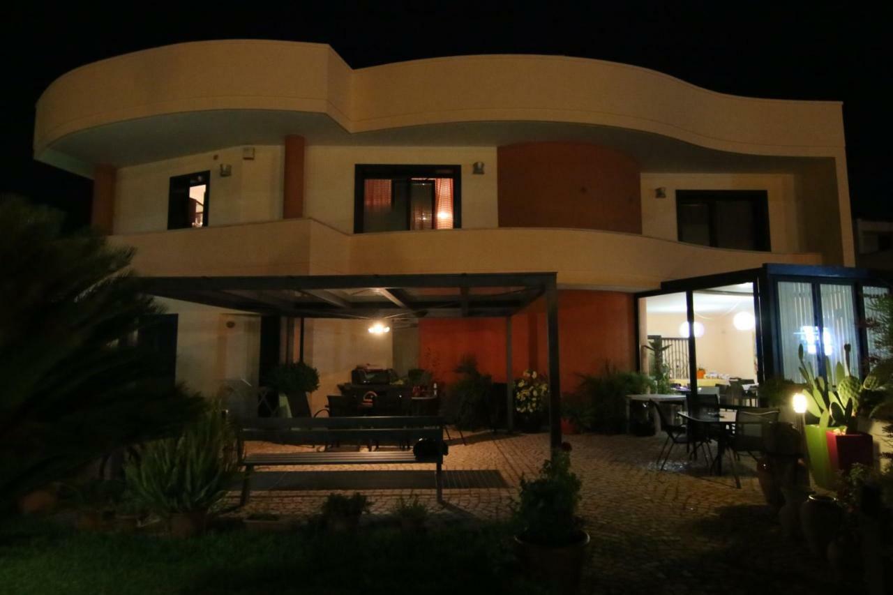 B & B Paradise เมเลนดูญโญ ภายนอก รูปภาพ